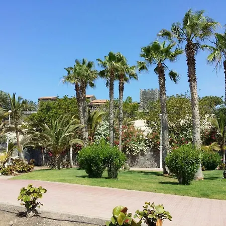 Playa Del Duque In 1st Sea Line Directly On The Beach, Heated Pool, Wifi, Balcony Apartman *